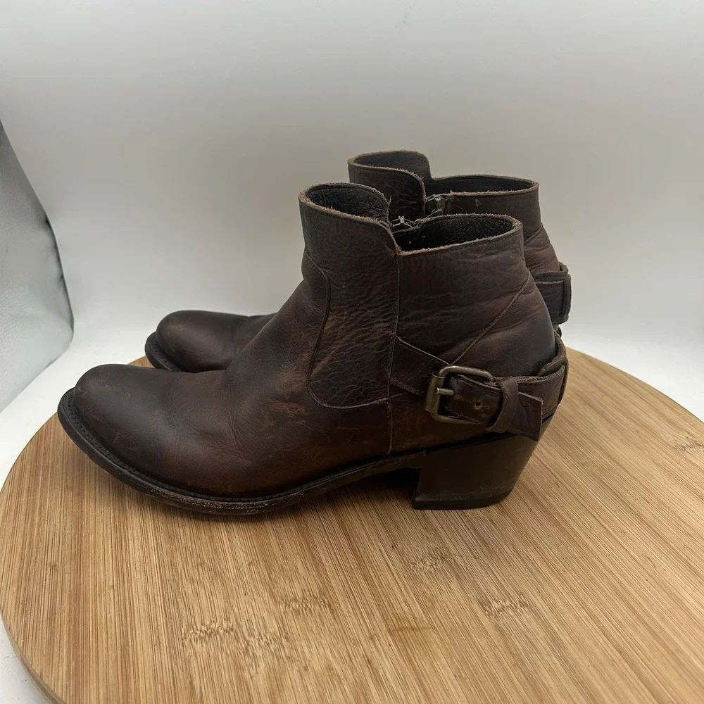 J.B.‎ Dillon Short Zip Western Boot Womens US 10 B Brown Leather Buckle Strap